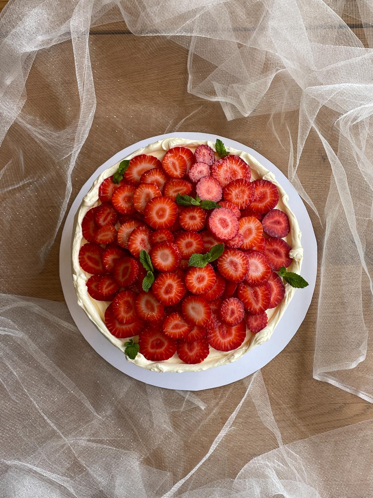 Vanilla & Strawberry Chantilly